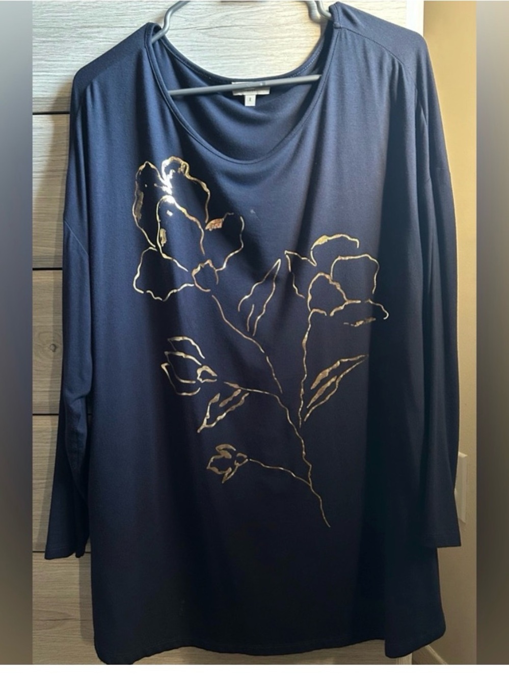 Laura Navy blouse with Subtle Gold Accent